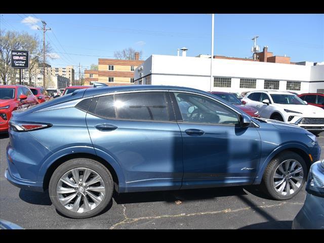 new 2025 Buick Envista car, priced at $30,413