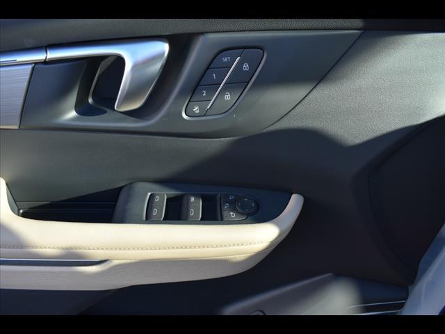 new 2025 Buick Enclave car, priced at $46,319