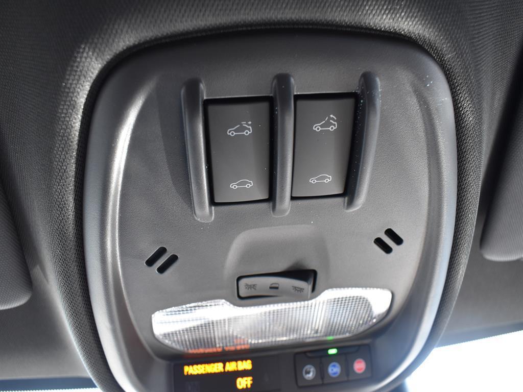 new 2025 Buick Envista car, priced at $29,661