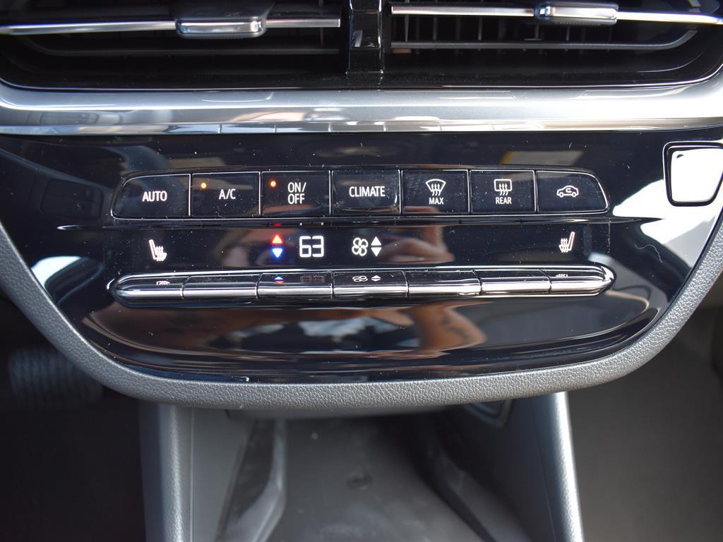 new 2025 Buick Envista car, priced at $29,661