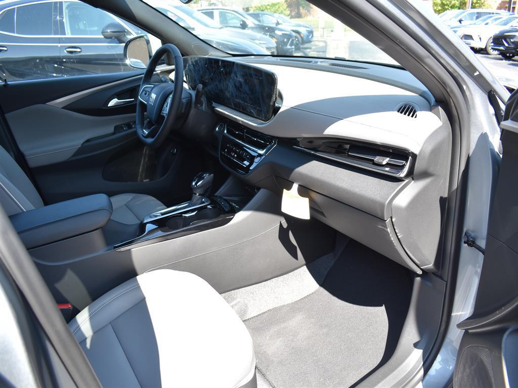 new 2025 Buick Envista car, priced at $29,661