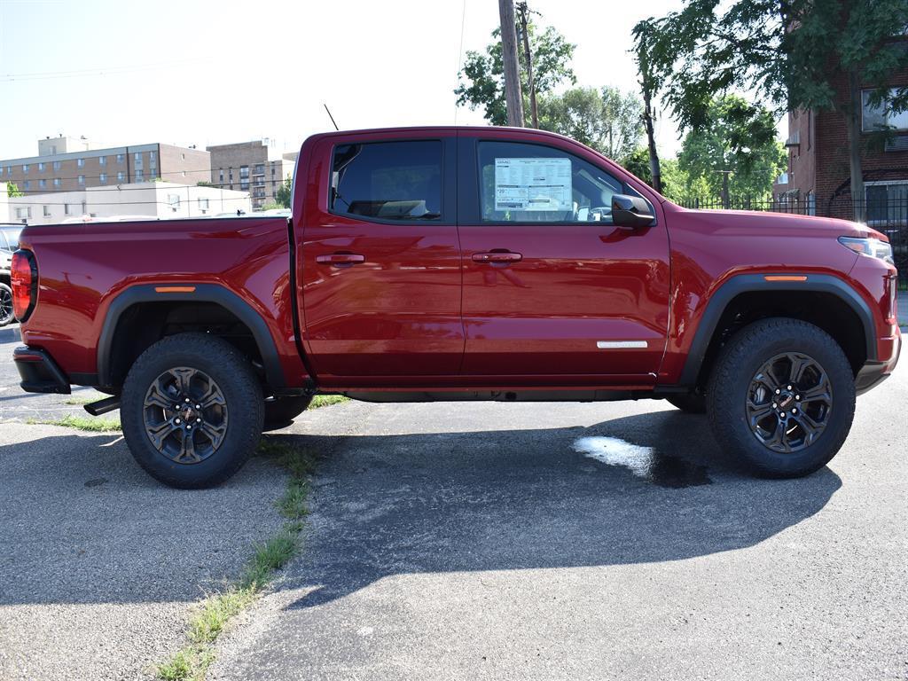 new 2025 GMC Canyon car, priced at $39,876