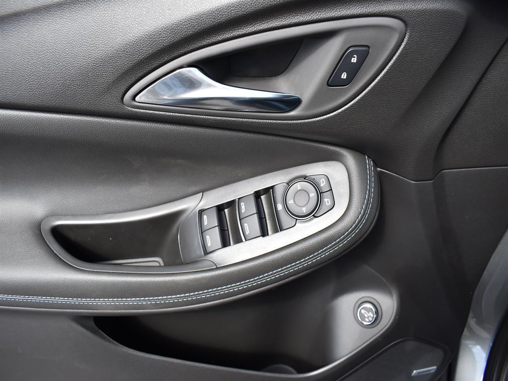 new 2026 Buick Encore GX car, priced at $31,580