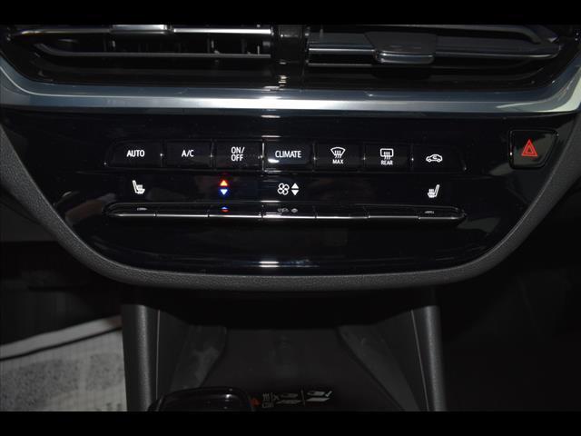new 2024 Buick Envista car, priced at $28,119
