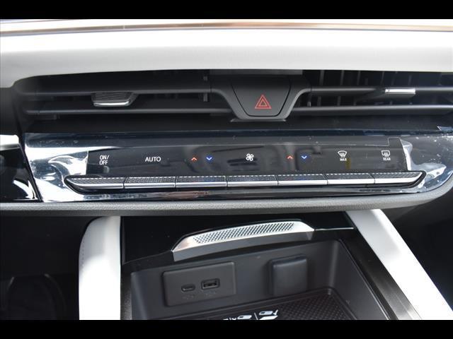 new 2025 Buick Envision car, priced at $45,770