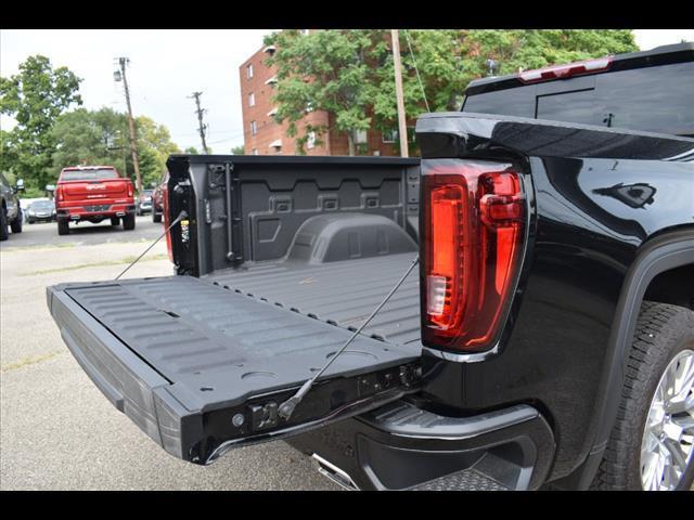 new 2024 GMC Sierra 1500 car, priced at $70,302