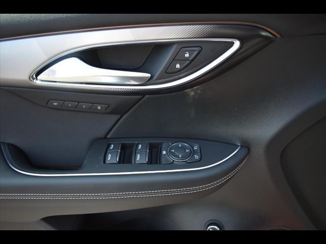 new 2025 Buick Envision car, priced at $40,331