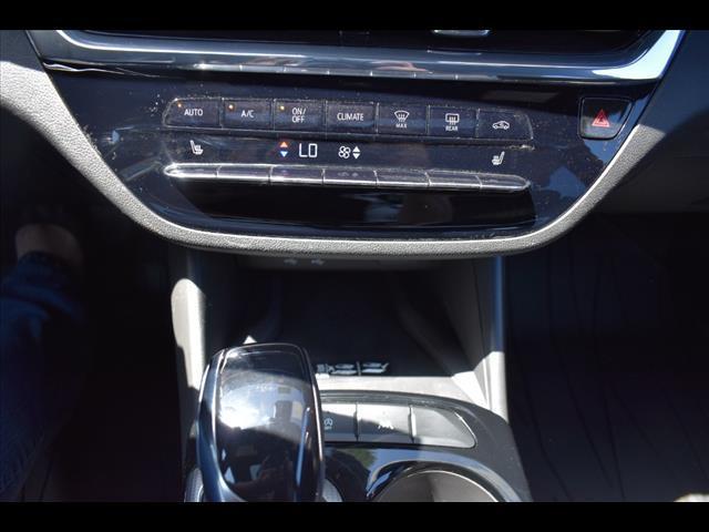 new 2025 Buick Envista car, priced at $29,580