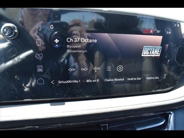 new 2025 Buick Envista car, priced at $29,580