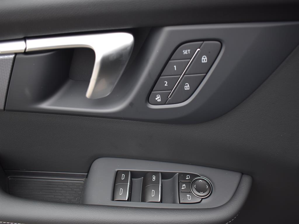 new 2026 Buick Enclave car, priced at $51,500