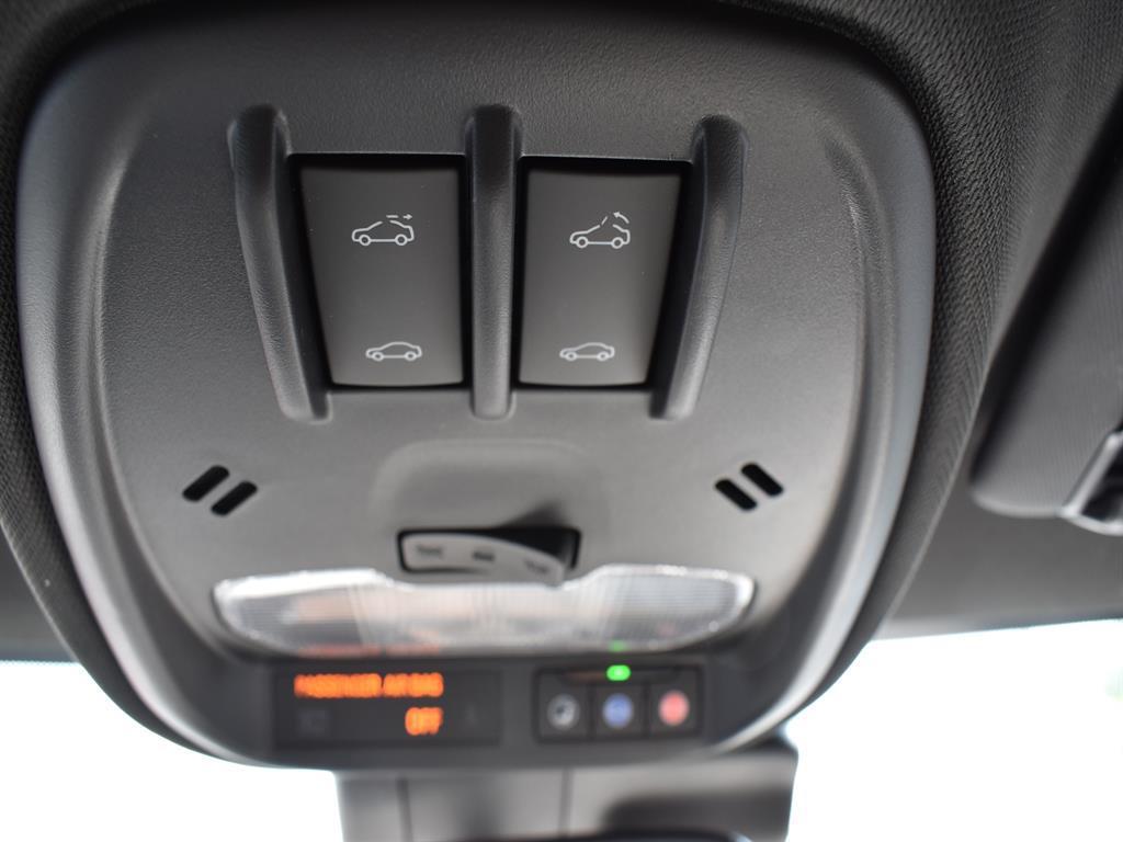 new 2025 Buick Envista car, priced at $29,661