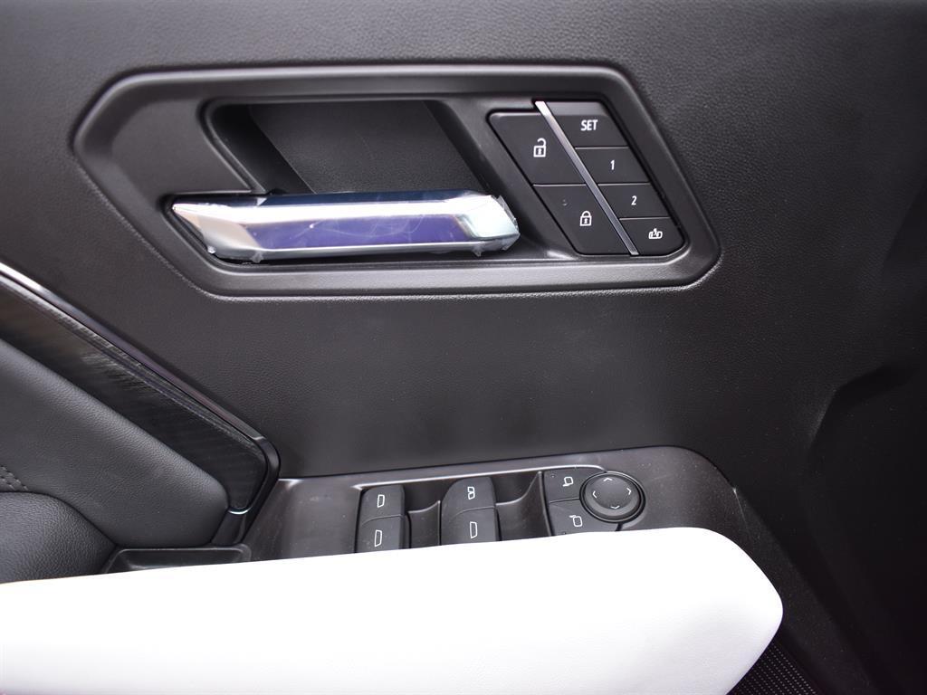 new 2025 GMC Canyon car, priced at $56,639