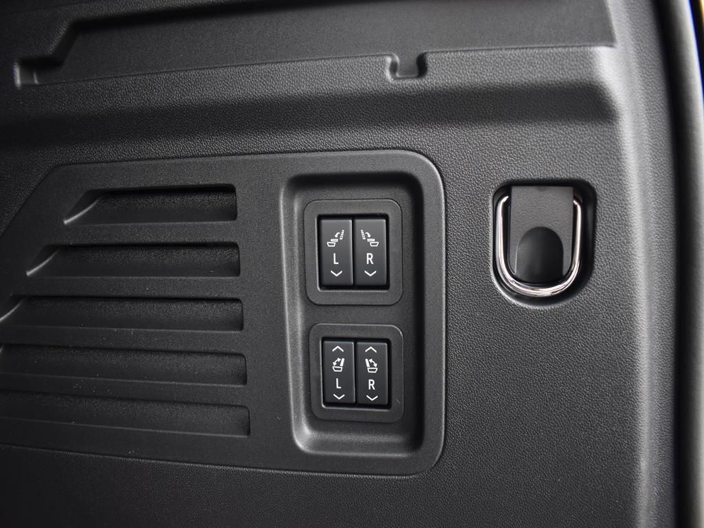 new 2026 Buick Enclave car, priced at $46,552