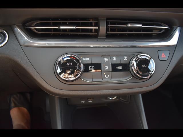 new 2025 Buick Envista car, priced at $24,673