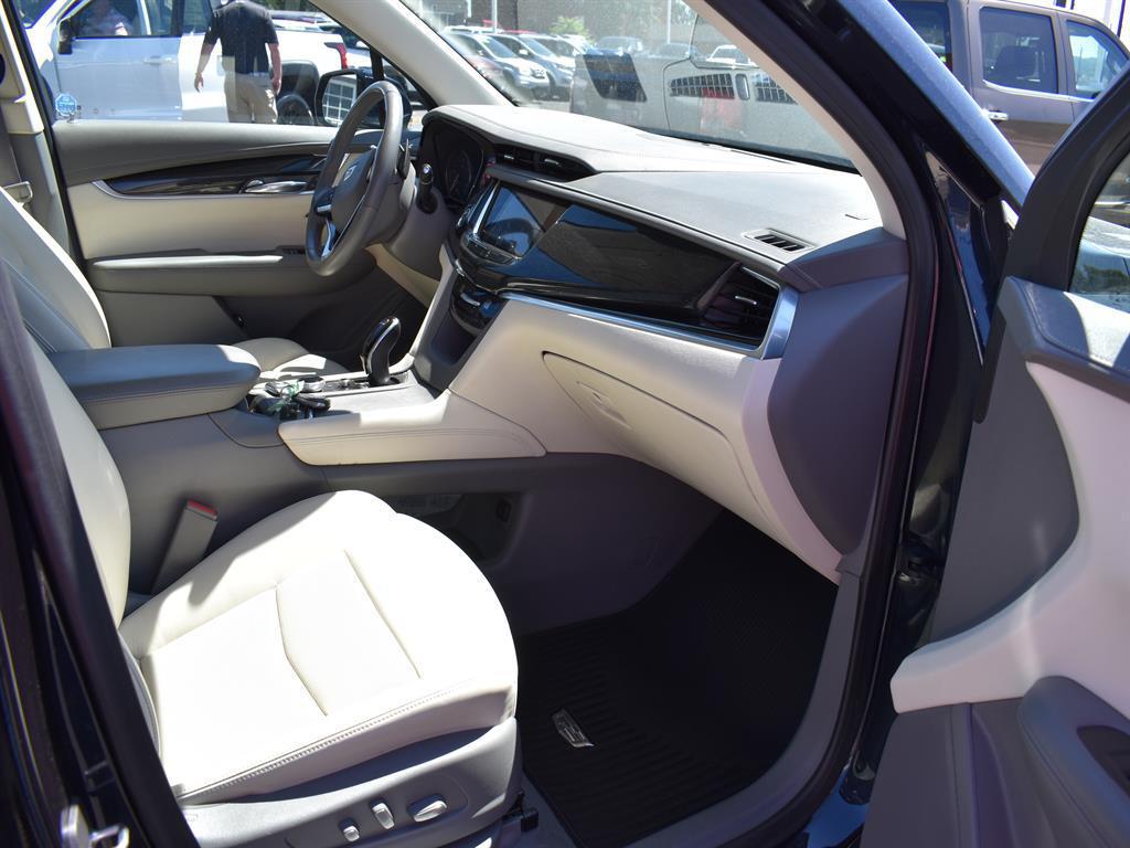 used 2021 Cadillac XT6 car, priced at $24,995