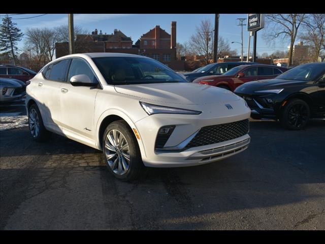 new 2025 Buick Envista car, priced at $30,959