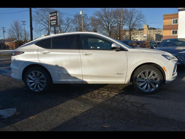 new 2025 Buick Envista car, priced at $30,959