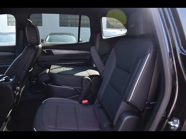 new 2025 Buick Enclave car, priced at $46,926