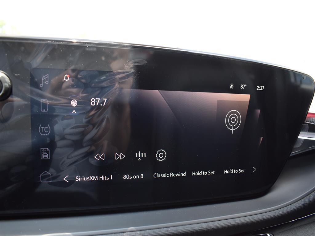 new 2025 Buick Envista car, priced at $30,185