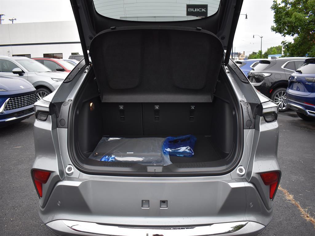 new 2025 Buick Envista car, priced at $29,661