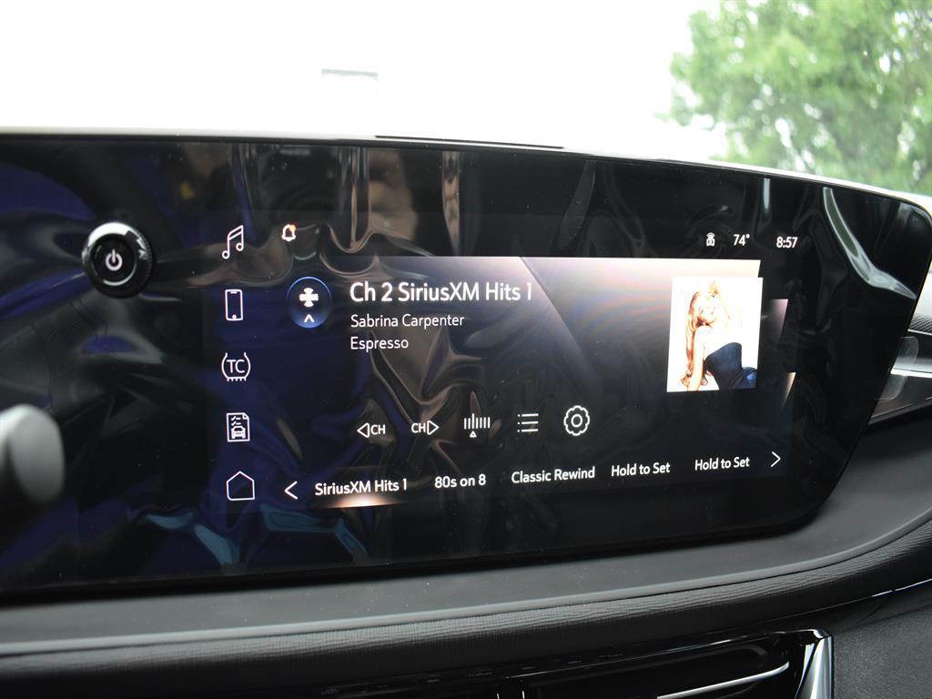new 2025 Buick Envista car, priced at $29,661