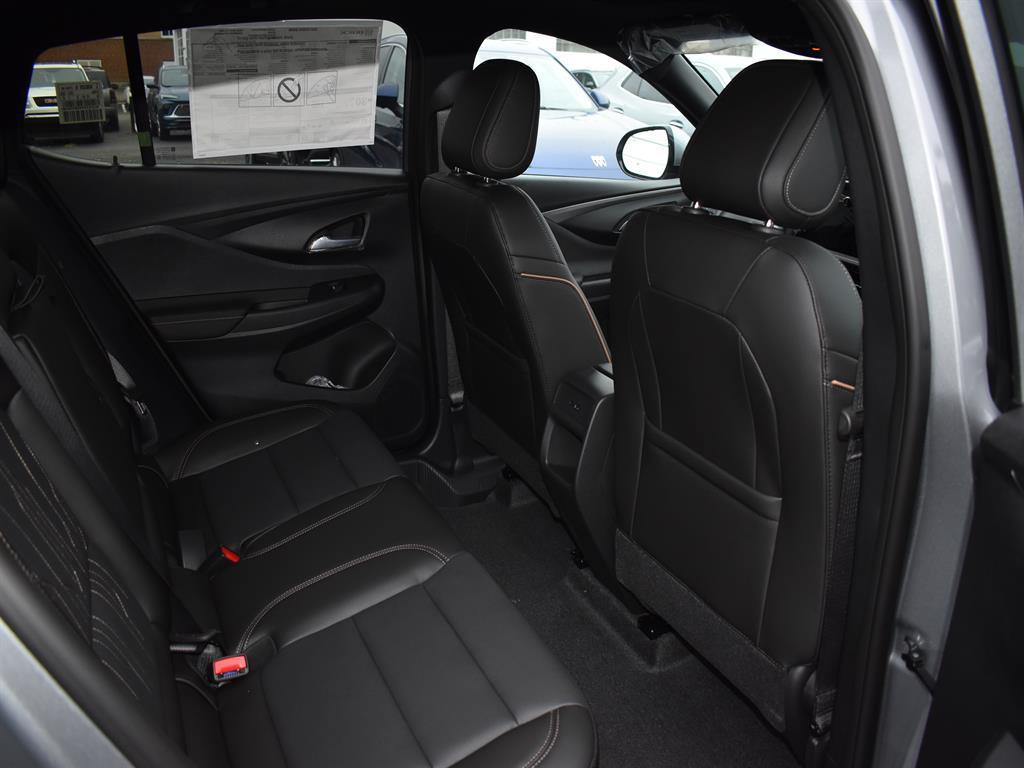 new 2025 Buick Envista car, priced at $29,661