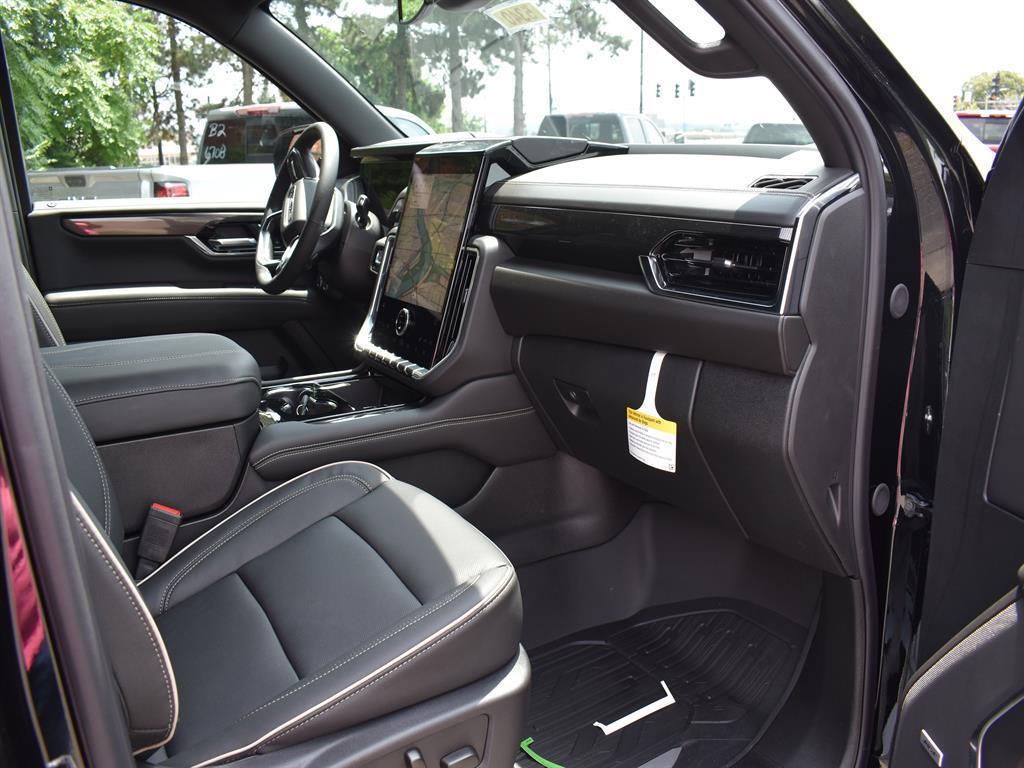 new 2025 GMC Yukon XL car, priced at $70,744