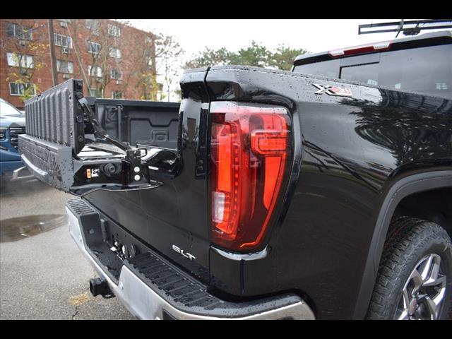 new 2025 GMC Sierra 1500 car, priced at $62,700