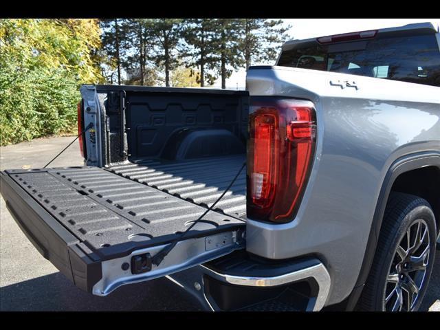 new 2025 GMC Sierra 1500 car, priced at $64,264