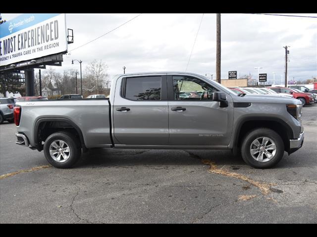 new 2024 GMC Sierra 1500 car, priced at $46,320