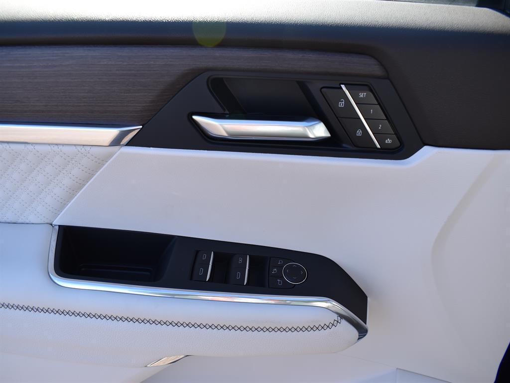 new 2026 GMC Acadia car, priced at $56,383