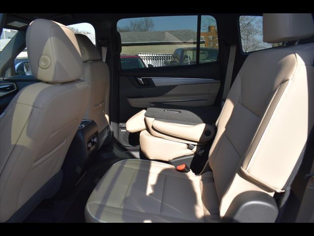 new 2025 Buick Enclave car, priced at $43,739