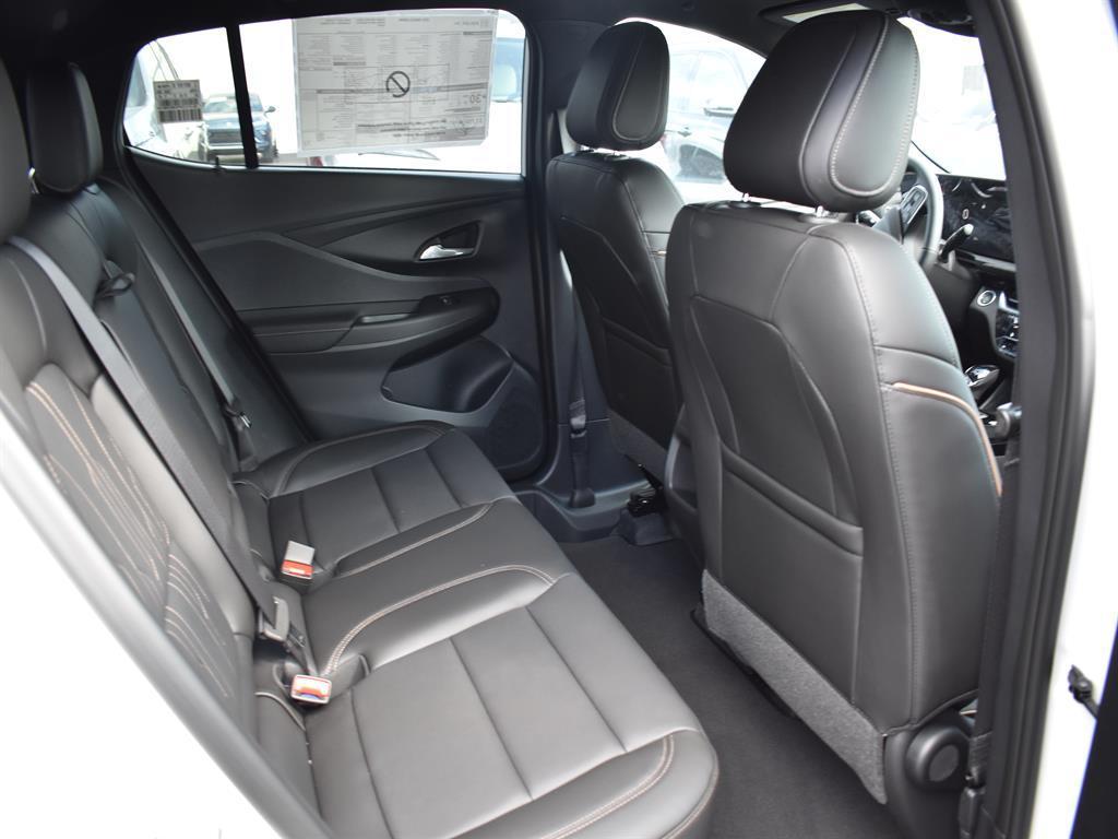 new 2025 Buick Envista car, priced at $30,185