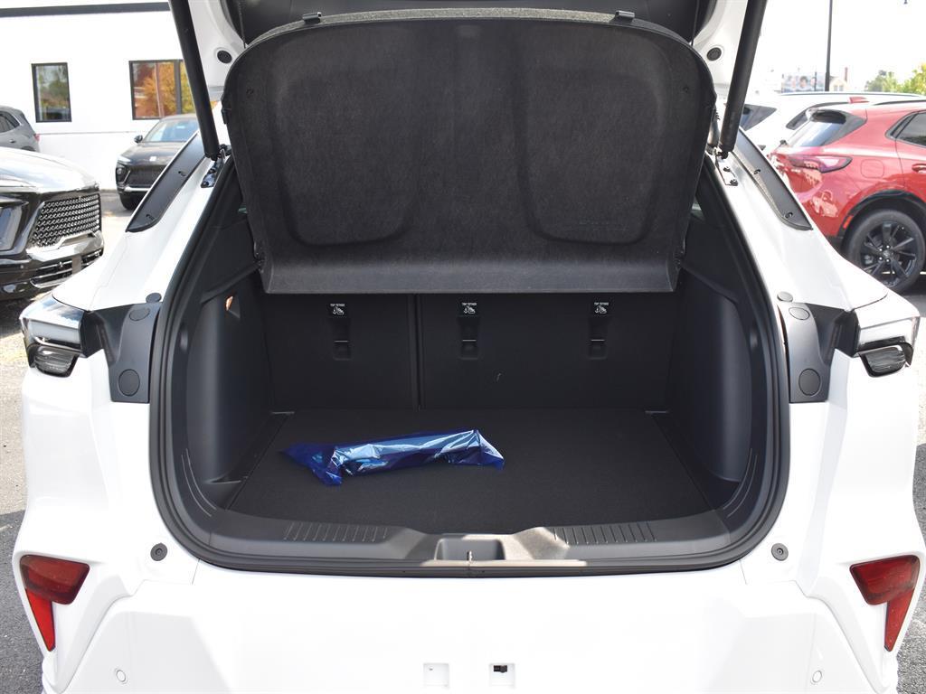 new 2025 Buick Envista car, priced at $30,185