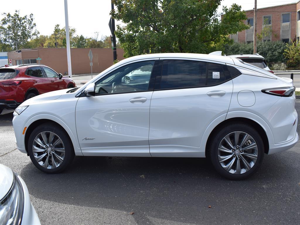 new 2025 Buick Envista car, priced at $30,185