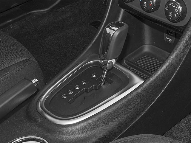 used 2013 Chrysler 200 car