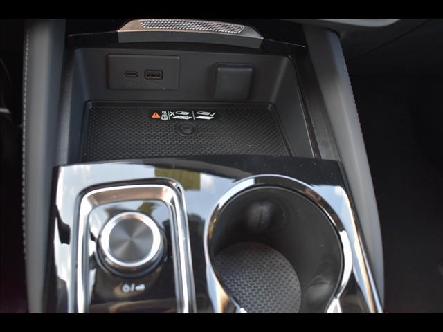 new 2025 Buick Envision car, priced at $38,195