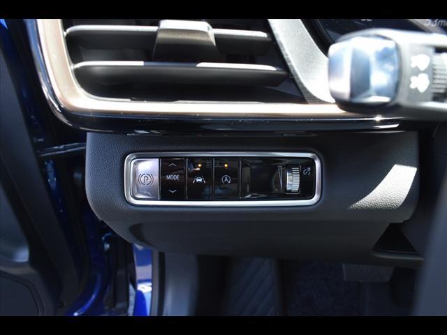 new 2025 Buick Envision car, priced at $44,007