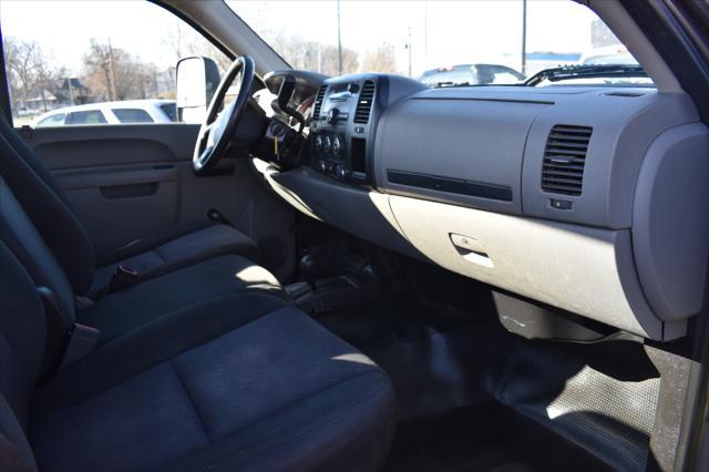 used 2013 GMC Sierra 2500 car, priced at $12,995