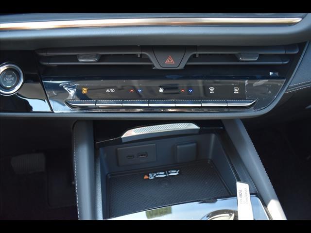 new 2025 Buick Envision car, priced at $44,007