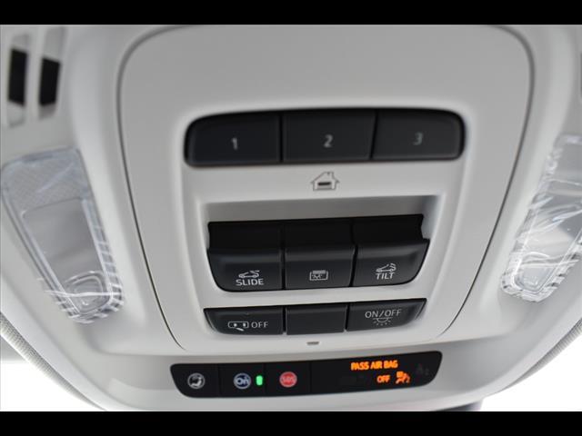 new 2025 Buick Envision car, priced at $44,007