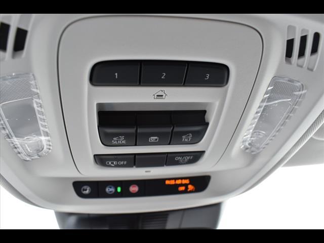 new 2025 Buick Envision car, priced at $38,041