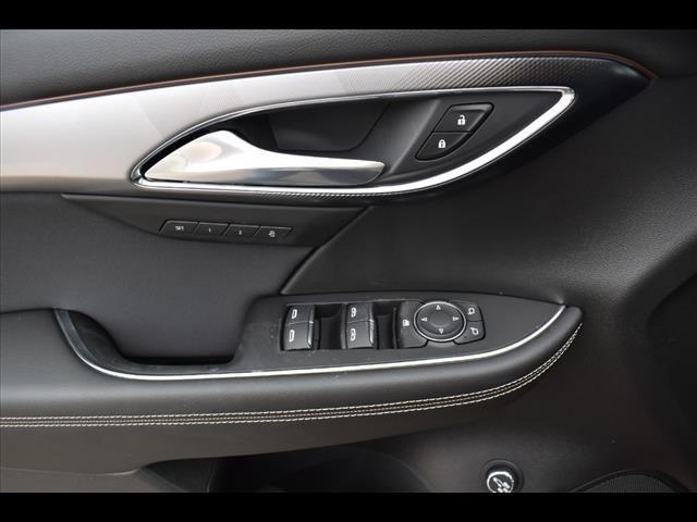 new 2025 Buick Envision car, priced at $41,941