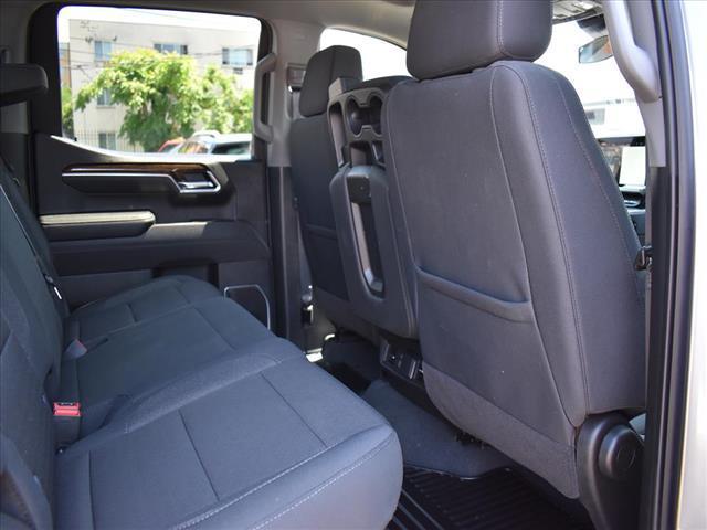 new 2025 GMC Sierra 1500 car, priced at $47,704