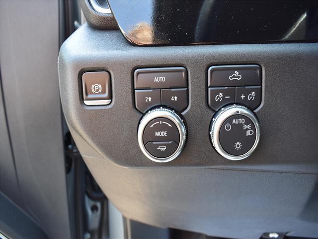 new 2025 GMC Sierra 1500 car, priced at $47,704