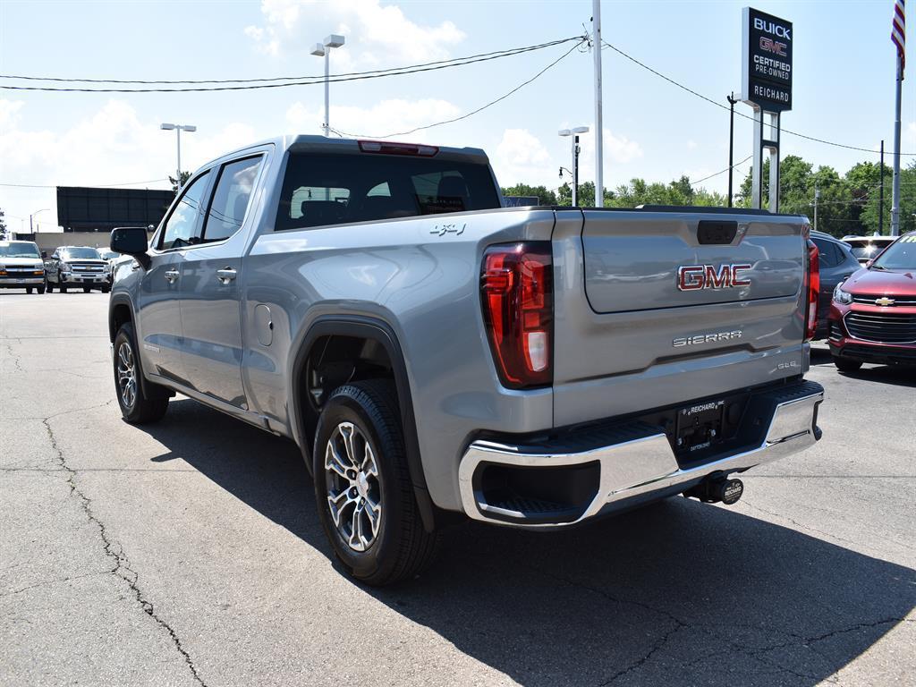 new 2025 GMC Sierra 1500 car, priced at $47,204