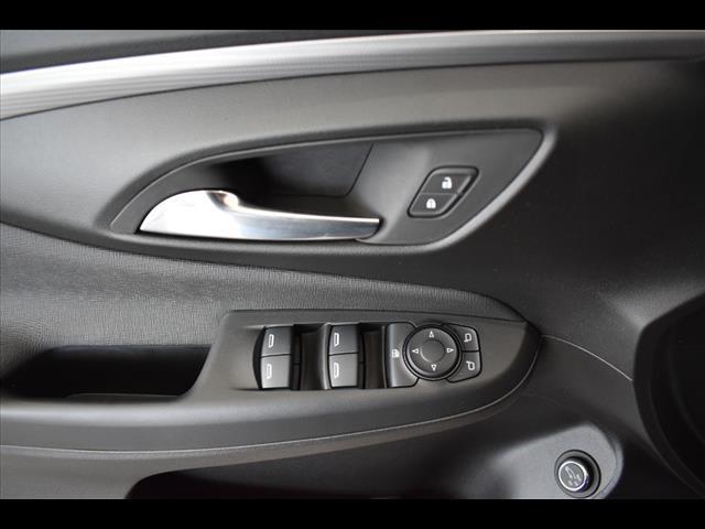 new 2024 Buick Envista car, priced at $27,595