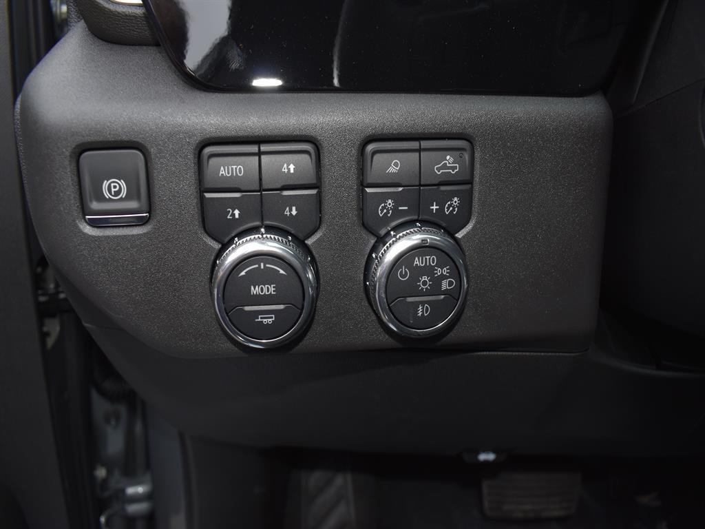 new 2025 GMC Sierra 1500 car, priced at $58,394
