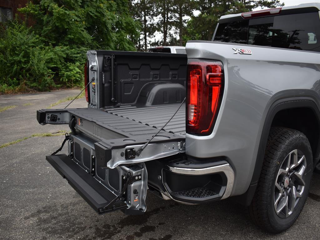 new 2025 GMC Sierra 1500 car, priced at $58,394