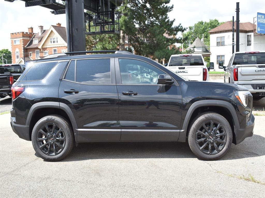 new 2026 GMC Terrain car, priced at $30,752